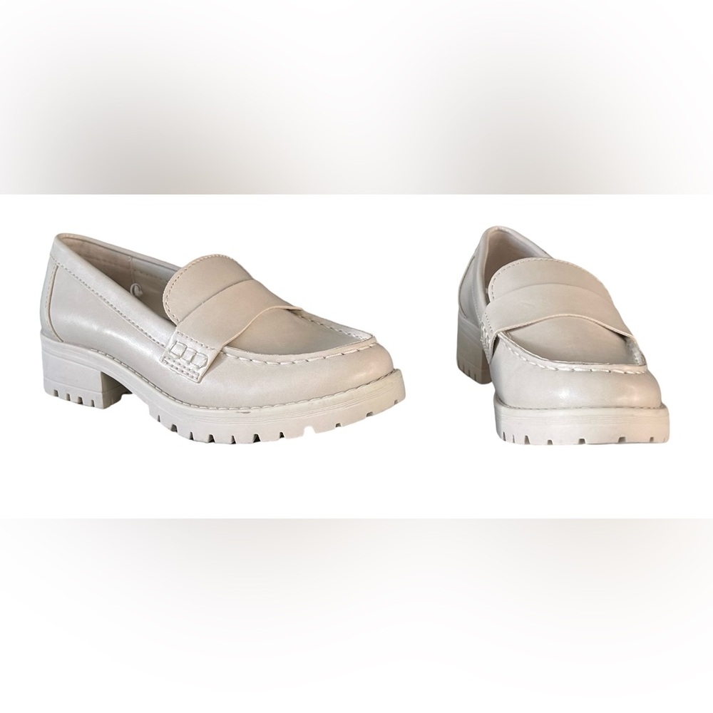Old Navy Shoes Womens Sz 6 Chunky Lug Sole Platform Loafer Greige Faux Leather